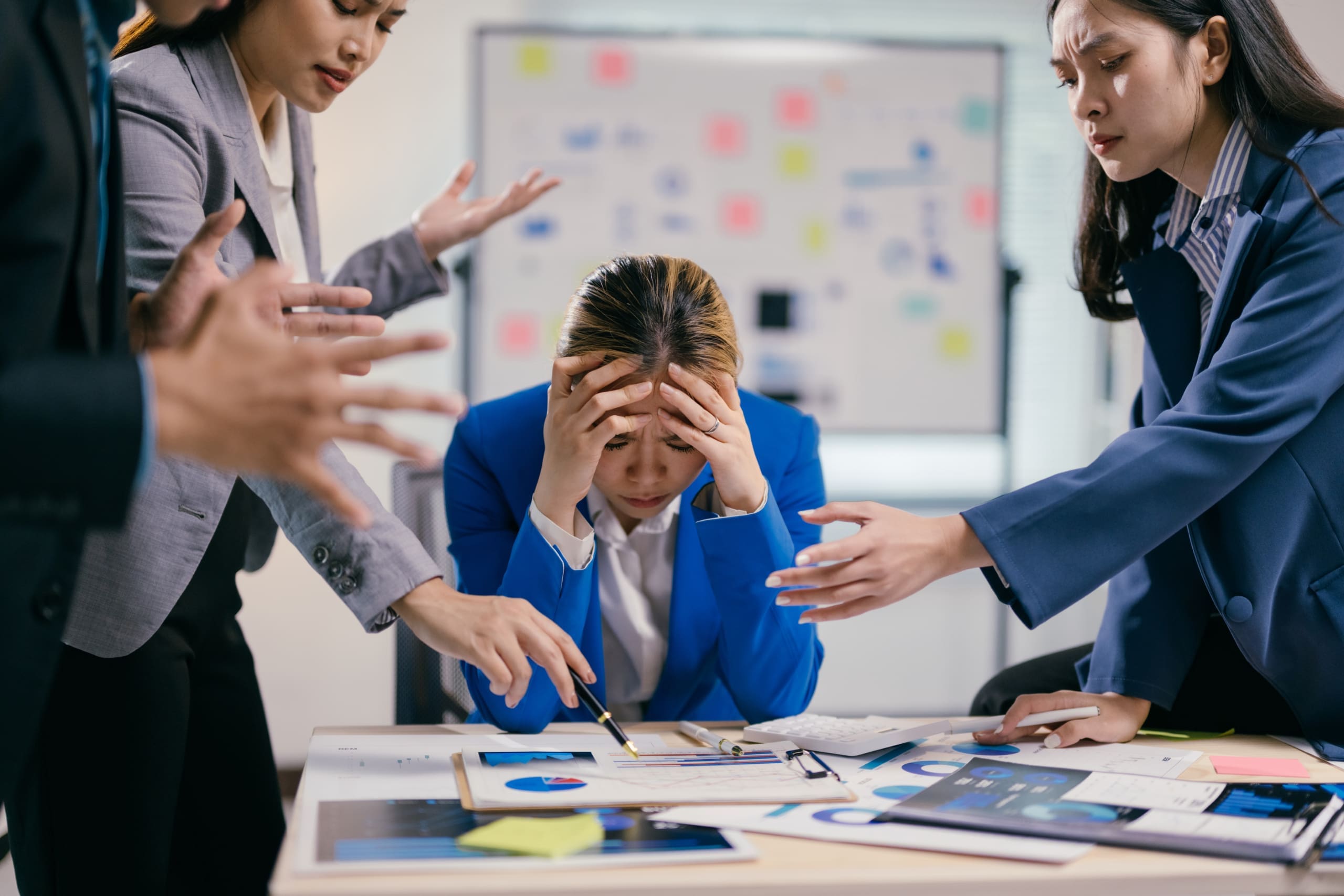 More information does not automatically improve performance. Discover why experience, application and Serious Games can turn knowledge into real capability. More information does not automatically improve performance. Discover why experience, application and Serious Games can turn knowledge into real capability.