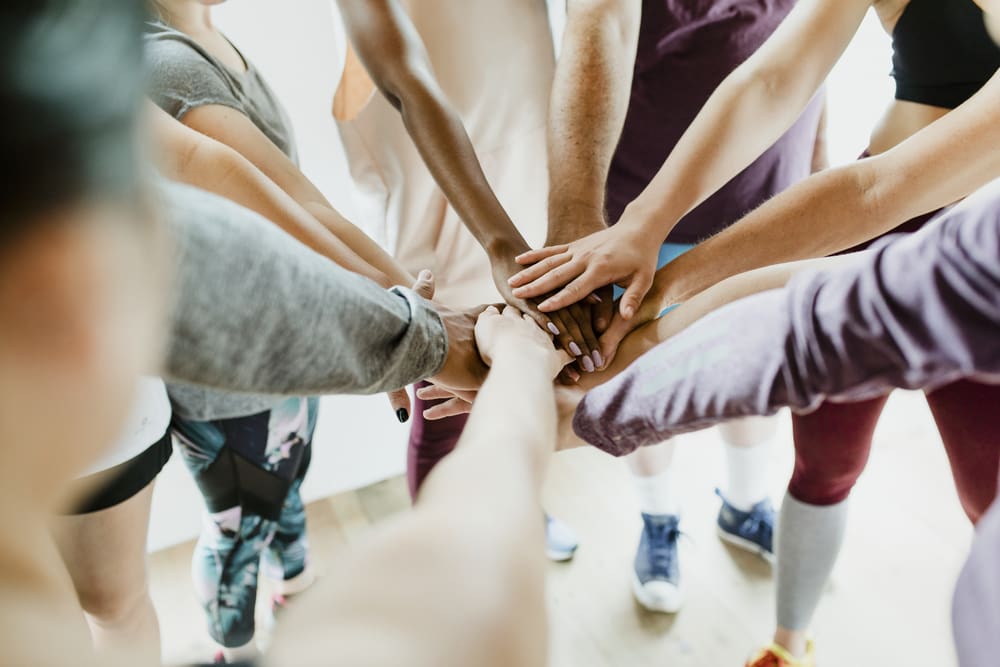 Sommer-Teambuilding, Teamerlebnisse im Sommer, Outdoor-Teambuilding, Teamkultur, Vertrauen im Team, Zusammenarbeit, Teamkommunikation, gemeinsame Erlebnisse, Mitarbeiterbindung, Mitarbeitermotivation, emotionale Erinnerungen, Unternehmenskultur, Teamdynamik, Firmenevent, URBANmission, URBANescape Sommer-Teambuilding, Teamerlebnisse im Sommer, Outdoor-Teambuilding, Teamkultur, Vertrauen im Team, Zusammenarbeit, Teamkommunikation, gemeinsame Erlebnisse, Mitarbeiterbindung, Mitarbeitermotivation, emotionale Erinnerungen, Unternehmenskultur, Teamdynamik, Firmenevent, URBANmission, URBANescape